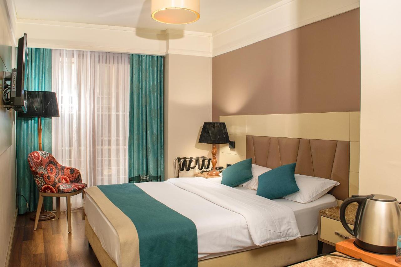 Hotel Bossuite Kadikoy Istanbul Exterior photo